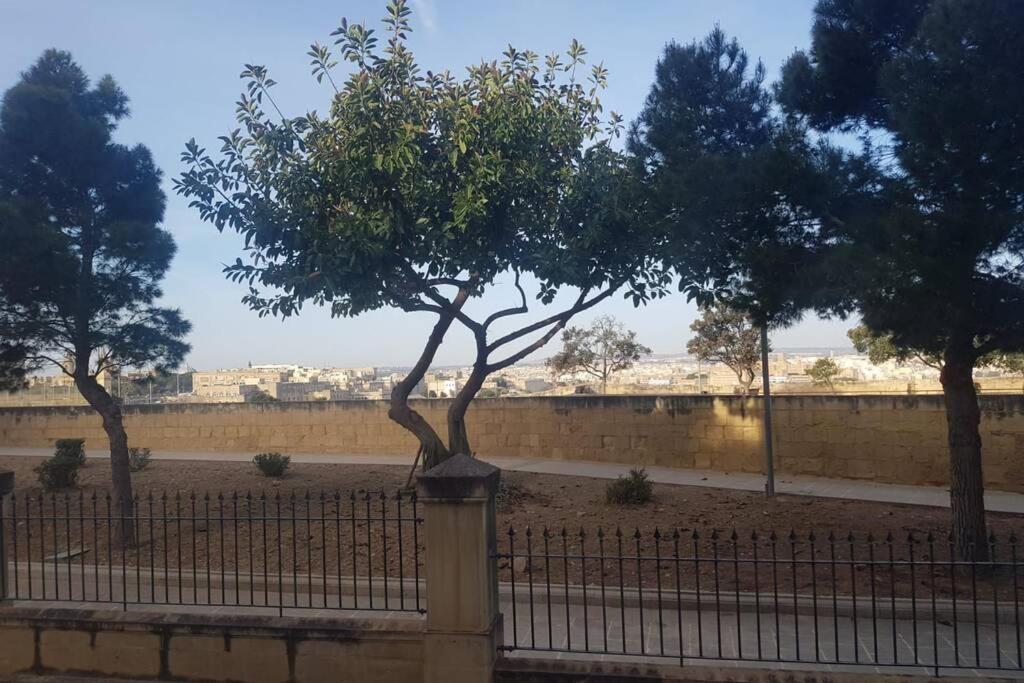 Valletta Malta Il-Furjana Exteriör bild