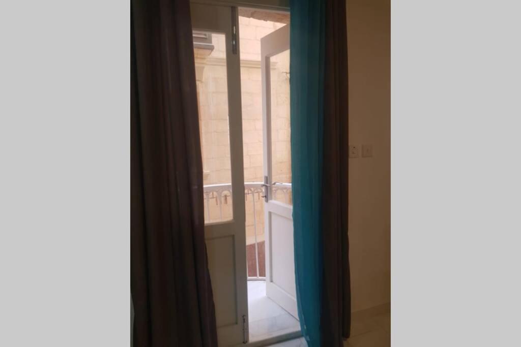 Valletta Malta Il-Furjana Exteriör bild